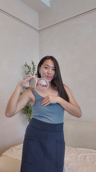 Wearing a pump in the Esther tank: pull the strap down, no undressing.